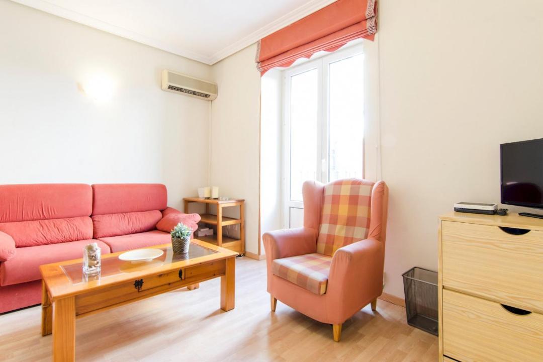 1 Bedroom 1 Bathroom Furnished - Chueca - Bright In Downtown Area - Mintystay Мадрид Екстер'єр фото